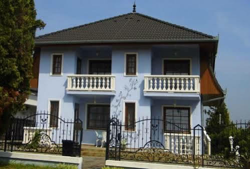 Rozsa Apartman Zalakaros Apartment Exterior foto